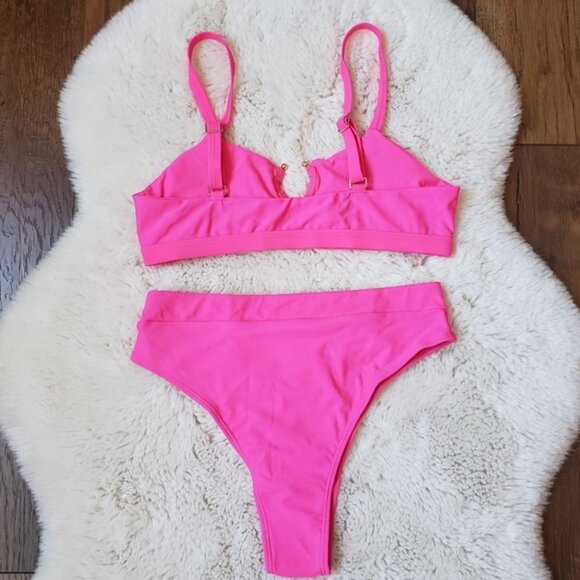 New Cut Out BraletteTop High-waist Bikini Set - Picture 7 of 9